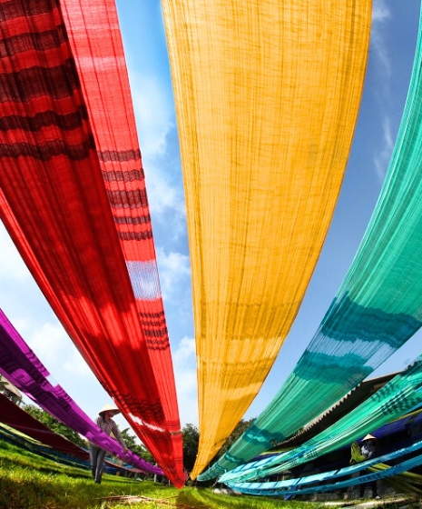 Seidendorf Van Phuc: Die Eleganz eines jahrtausendealten Handwerks