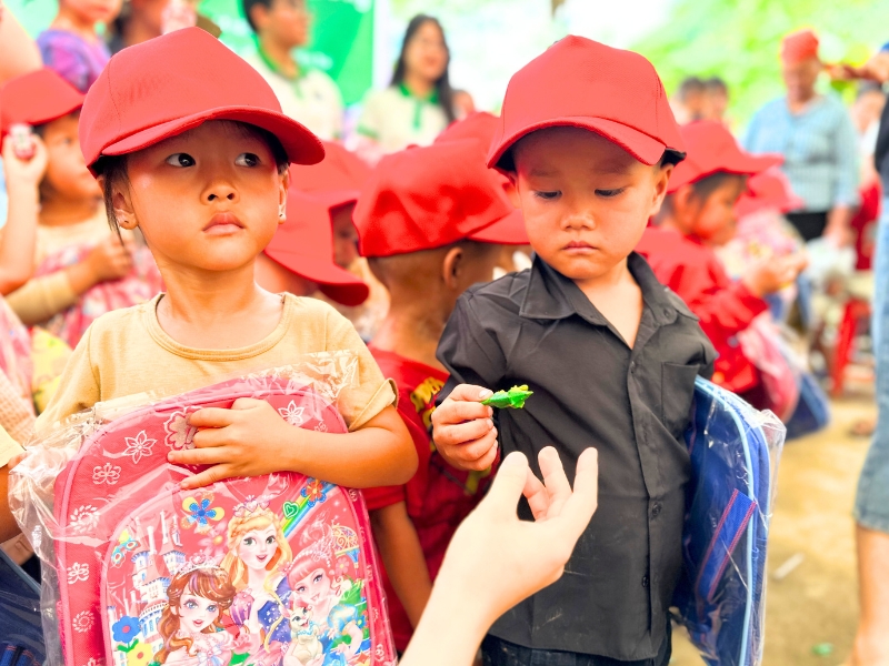 Hoffnungsvolle humanitäre Reise nach Lang Thip, Yên Bai – 24.08.2024
