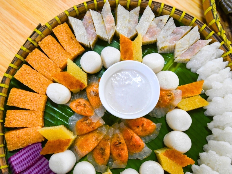 Dégustation des gâteaux locaux