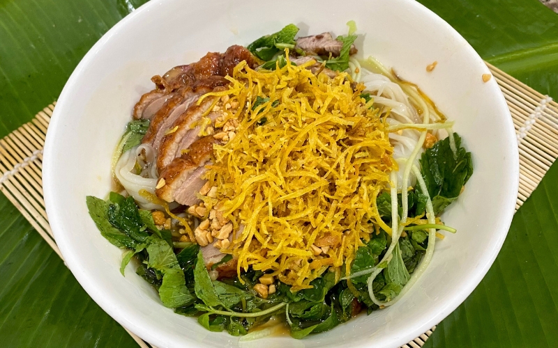 Pho chua (Soupe de nouilles aigre)