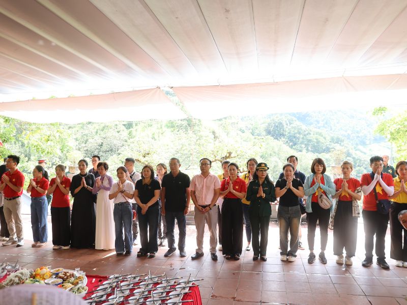 Cimetière national de Vị Xuyên Horizon Vietnam