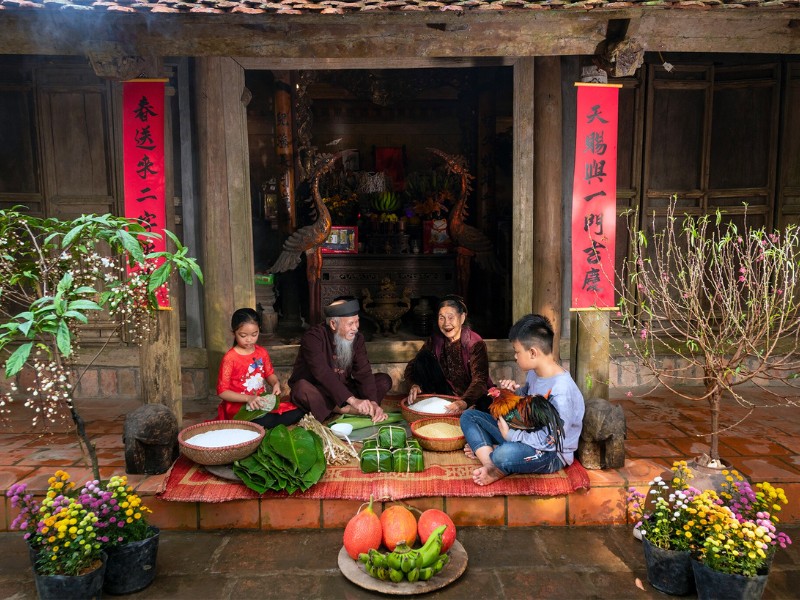 La famille vietnamienne dans le Têt