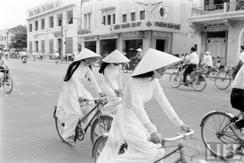 Tout savoir sur l’ao dai, la robe traditionnelle du Vietnam