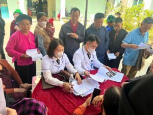 Horizon Vietnam Travel unterstützt eine solidarische und kostenlose medizinische Aktion in Hoang Su Phi, am 15.11.2025