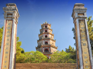Pagode der Himmelsdame (Thien Mu) – Das spirituelle Juwel von Huê