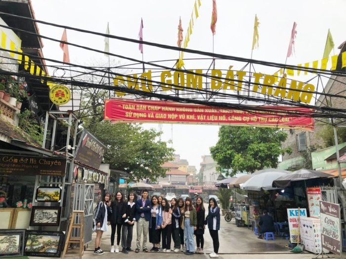 Ausflug nach Bat Trang und Ecopark